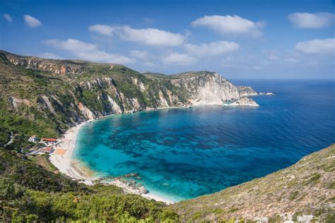  Kefalonia: Journey Through History and Nature